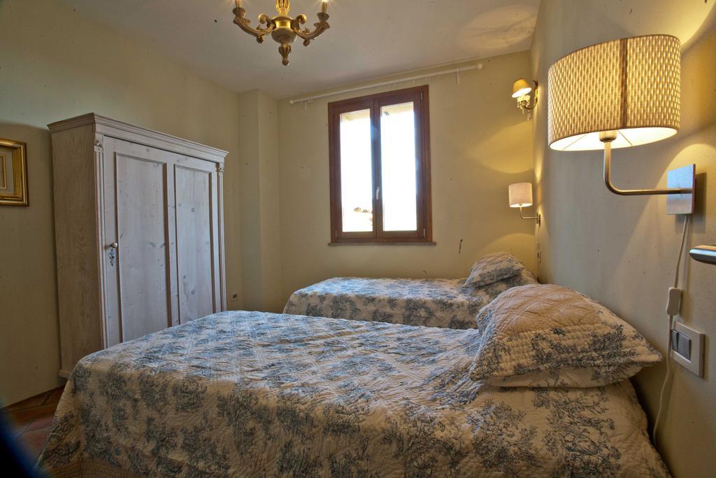 Tuscany Forever Famiglia Apartments Volterra Kültér fotó